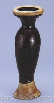 黒釉瓶
