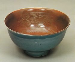 藍釉紅釉雲龍文鉢