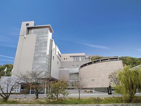 なかた美術館-潮見町-尾道市-広島県