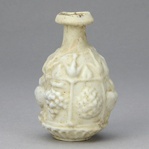 果実文瓶かじつもんびん シリア 1世紀 ローマ時代 ガラス