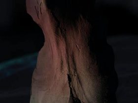 滝沢広「オブジェに指紋」カスヤの森現代美術館