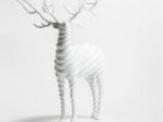 「Trans-White Deer」 2017年 ミクストメディア 80×59.4×54.6cm 名和晃平 photo: Nobutada OMOTE | SANDWICH