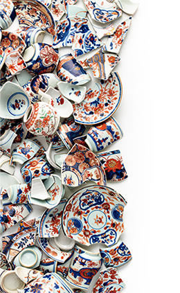 《五彩・色絵花卉文碗皿(破片)》 景徳鎮窯・有田窯 18世紀前半 ロースドルフ城蔵
