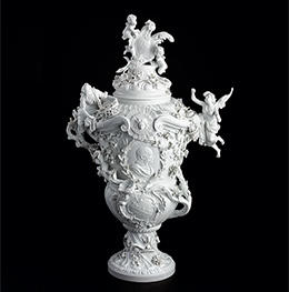 《白磁大壺(組み上げ修復)》 マイセン窯 20世紀初頭 ロースドルフ城蔵
