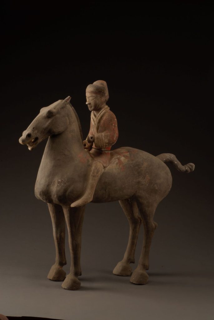 彩色騎馬俑 前漢時代　高さ68cm 咸陽博物院