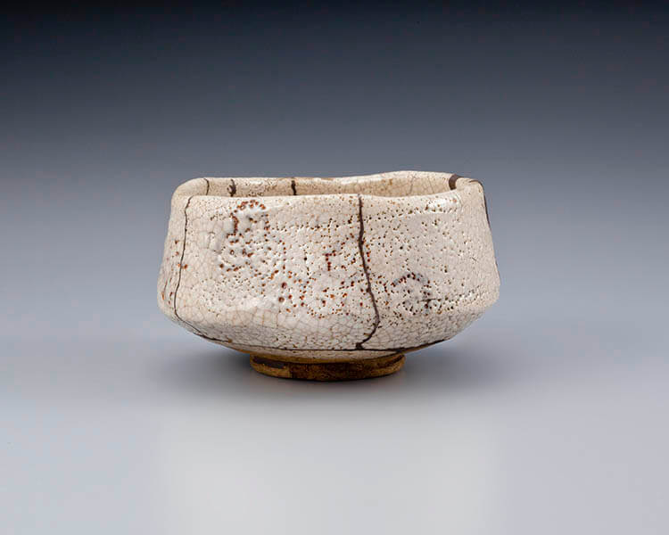 志野亀甲文茶碗　16世紀末～17世紀初　大平古窯跡出土