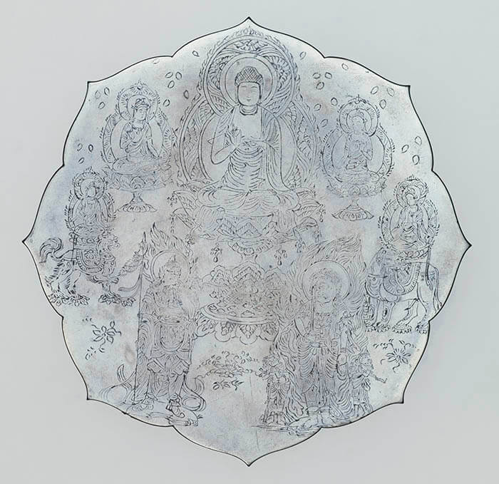 《線刻仏諸尊鏡像》国宝　平安時代 12世紀　泉屋博古館蔵