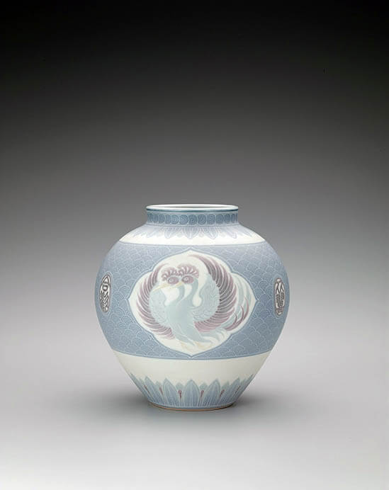 板谷波山《 葆光彩磁和合文様花瓶 》 1914-19年頃　MOA美術館蔵