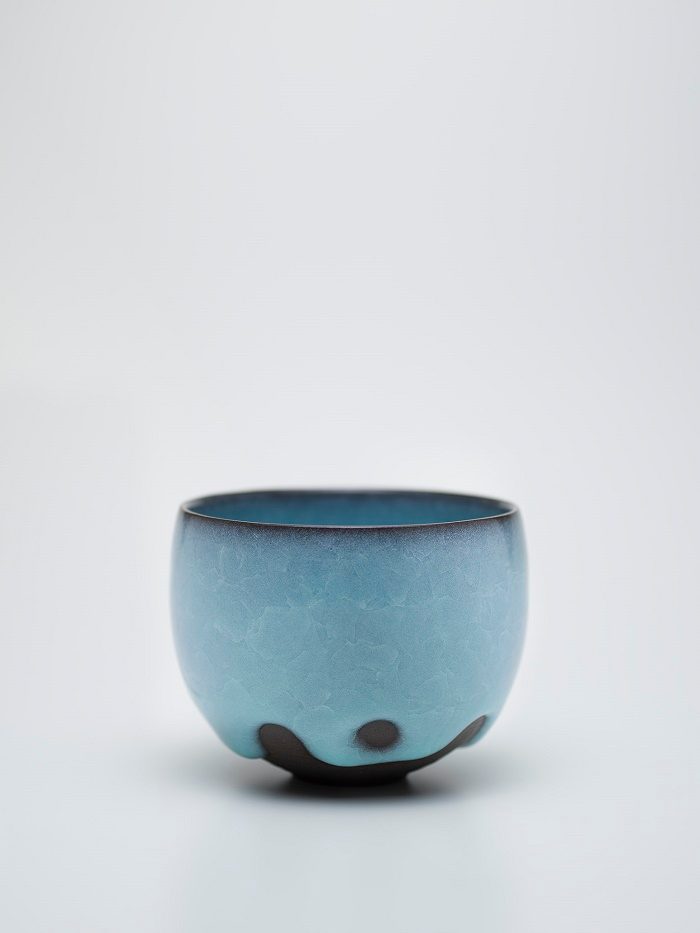 作品名：青瓷茶碗 サイズ：径11.4×高8.7㎝