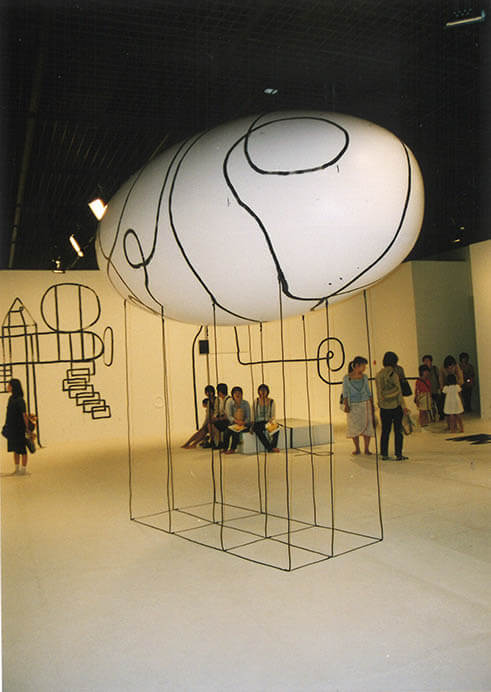 広島市現代美術館での展示 2003年　モトナガ資料研究室提供