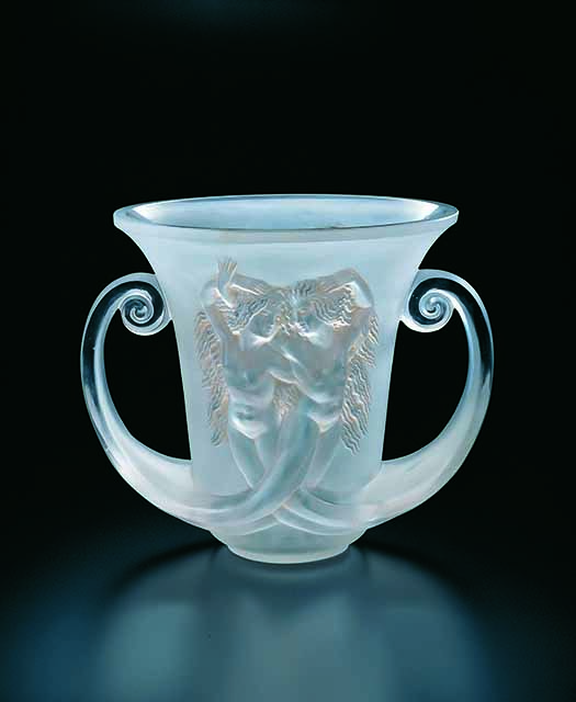 ルネ・ラリック　花瓶《ナディカ》 1930年　写真：清水哲郎