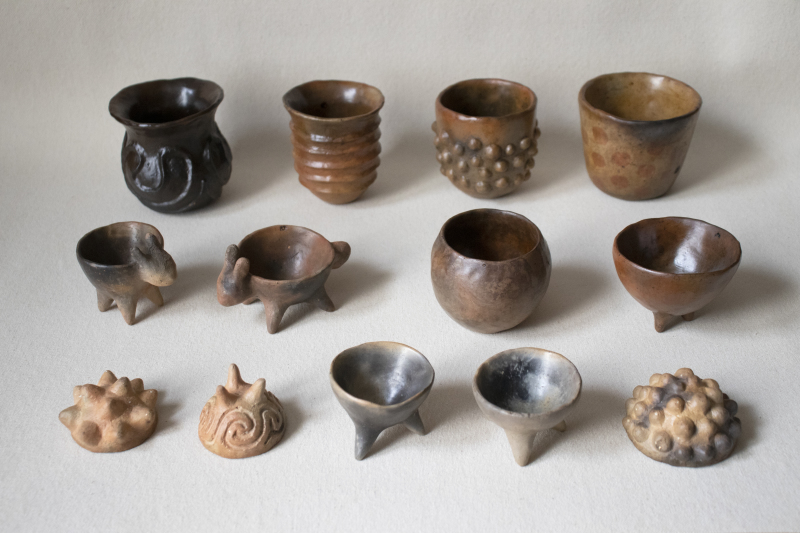 土器杯、土器盃　 φ5.0-9.4cm 野焼きによる陶、漆