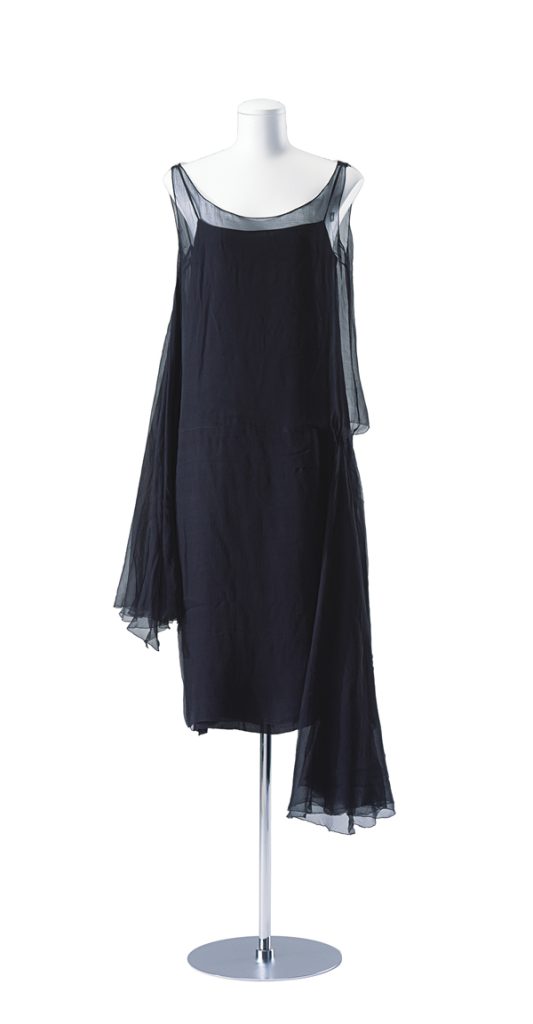 ガブリエル・シャネル《イヴニング・ドレス》1925年　島根県立石見美術館