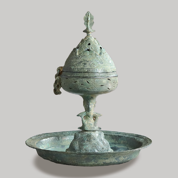 青銅製博山炉（せいどうせいはくさんろ） 後漢時代　H.27.9cm