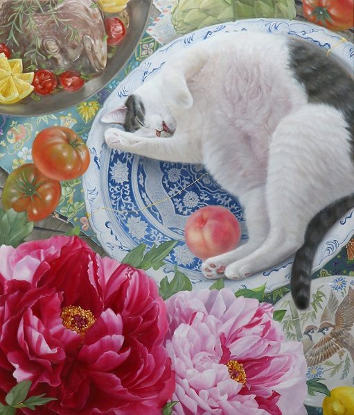 作品名：卓上の眠り猫  サイズ：10号  技法：油彩、キャンバス