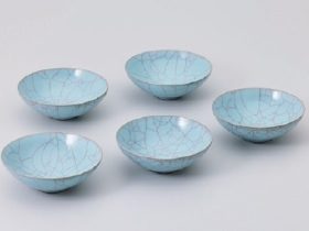 「青瓷小鉢（一客）」径15×高さ5.3cm