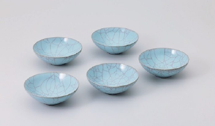 「青瓷小鉢（一客）」径15×高さ5.3cm
