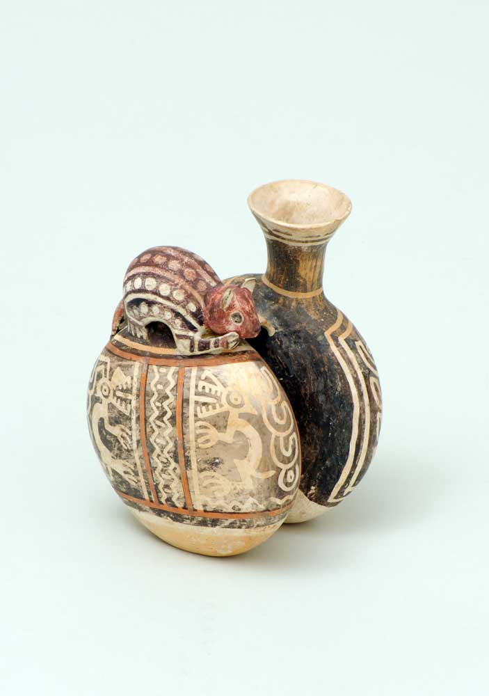 笛吹ボトル(ペルー 前200～後600年頃)
