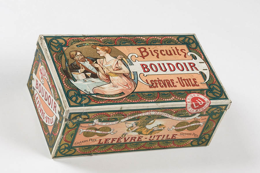 ルフェーヴル=ウティール社ビスケット(ブドワール)缶のパッケージ、1900年/リトグラフ(金属、紙)　チマル・コレクション

