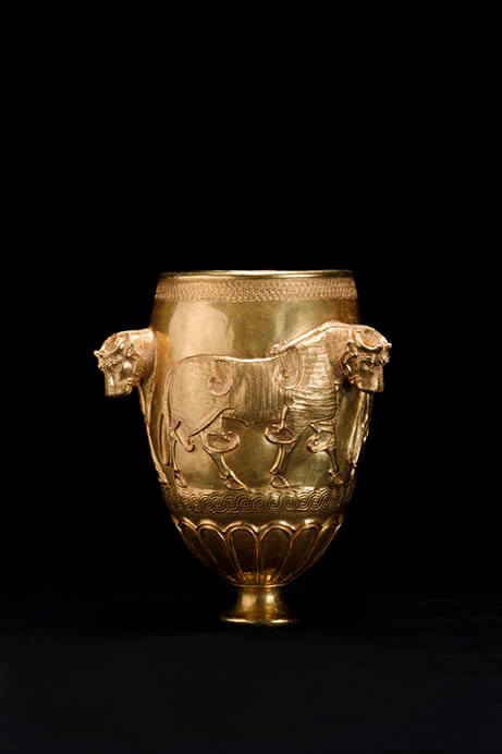 牡牛装飾杯　北イラン　紀元前12－紀元前11世紀　MIHO MUSEUM蔵

