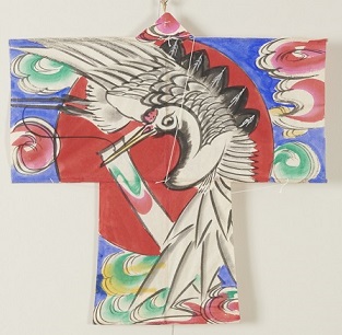 袖凧　日の出鶴（千葉県　長南市）
〈展示：日本凧めぐり〉