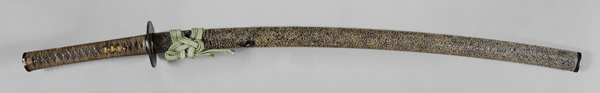 「黒塗鮫皮包鞘打刀拵」桃山時代（16世紀）ふくやま美術館蔵

