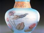 ドーム兄弟 《水辺の花文花瓶》(コウホネ)　1897年　北澤美術館蔵