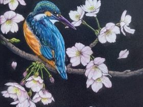 「桜に翡翠」　 （銅版画[カラーメゾチント]、25×16cm）