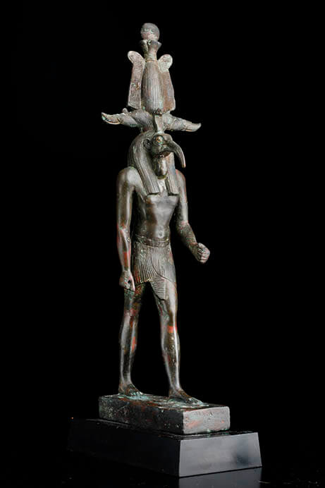 アテフ冠を被ったトト神像／末期王朝～プトレマイオス朝時代

