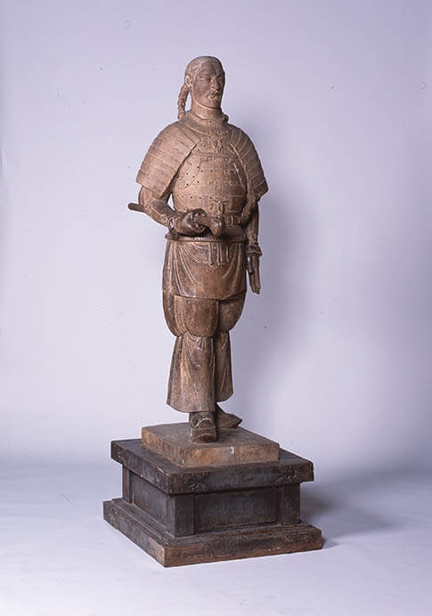 中村直人 《草薙剣》　1941（昭和16）年　木彫 ／静岡市立登呂博物館


