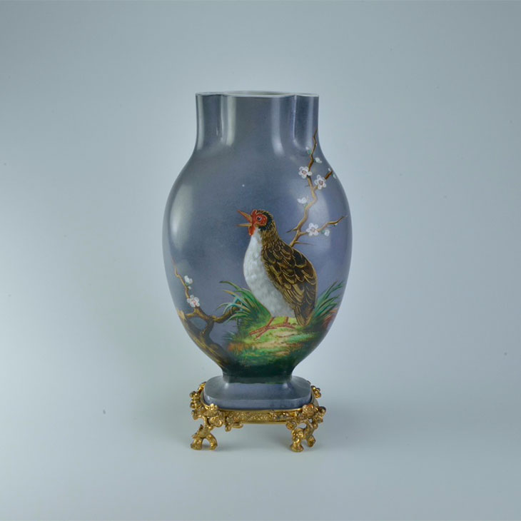 オールドバカラ／鶉図花瓶（ブロンズ付）
1878年ごろ
サイズ：径19.8×高さ34.3cm