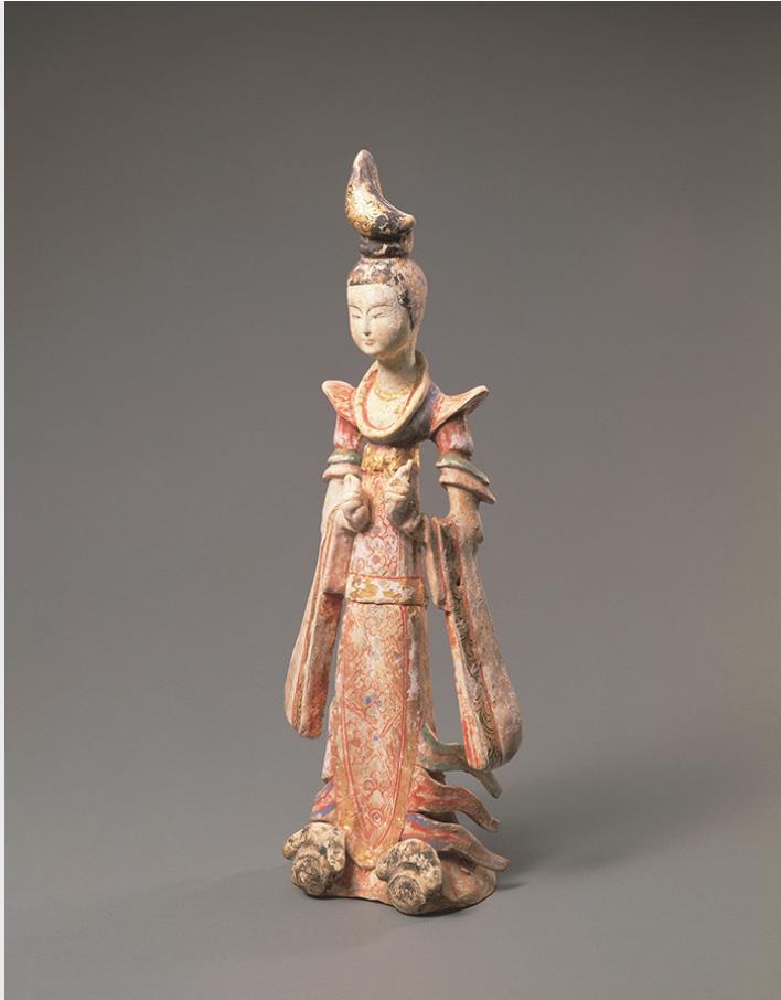 重要美術品「加彩女子」唐時代（7～8世紀）

