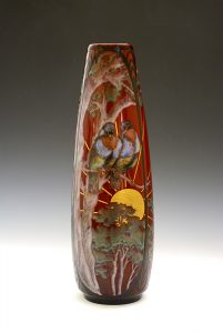 ガレ「日昇鳥文花器」1910年頃
