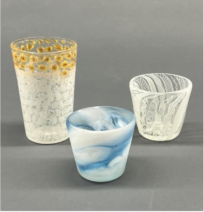 Kindai Glass Unit 左から 「ムリーニ柄グラス」（径9×高さ14cm） 「マーブル柄グラス」（径9×高さ8cm） 「レース柄グラス」（径8×高さ8cm）