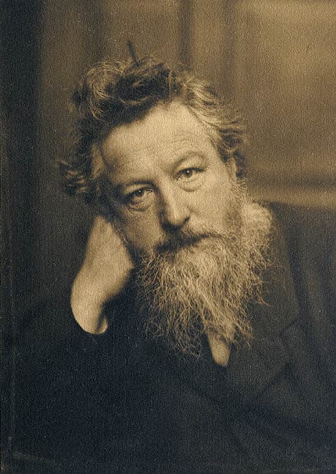 ウィリアム・モリスの肖像写真、1886年頃 Photo ©Brain Trust Inc.

