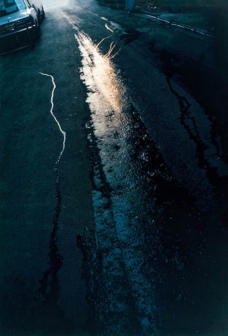 中平卓馬《「氾濫」より》1971年、発色現像方式印画、42.0×29.0cm　東京国立近代美術館
©Gen Nakahira


