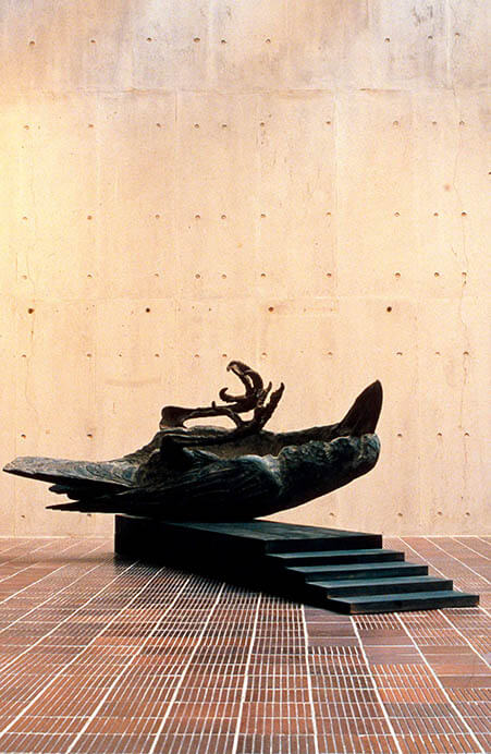 《カラスの舟は昇華する》（1996年）　Photography by D.B.Factory

