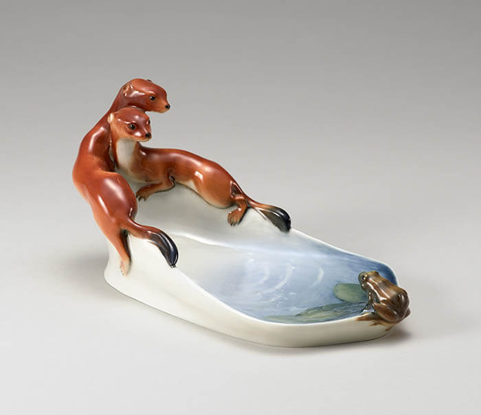 《獺蛙付筆皿》ロールストランド　1897-1910年　塩川コレクション
