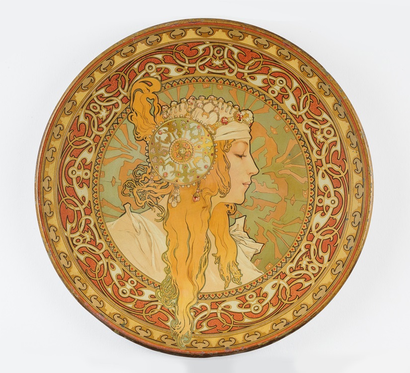 装飾皿「ビザンティン風の頭部：ブロンド」1898年、エナメル塗装／金属