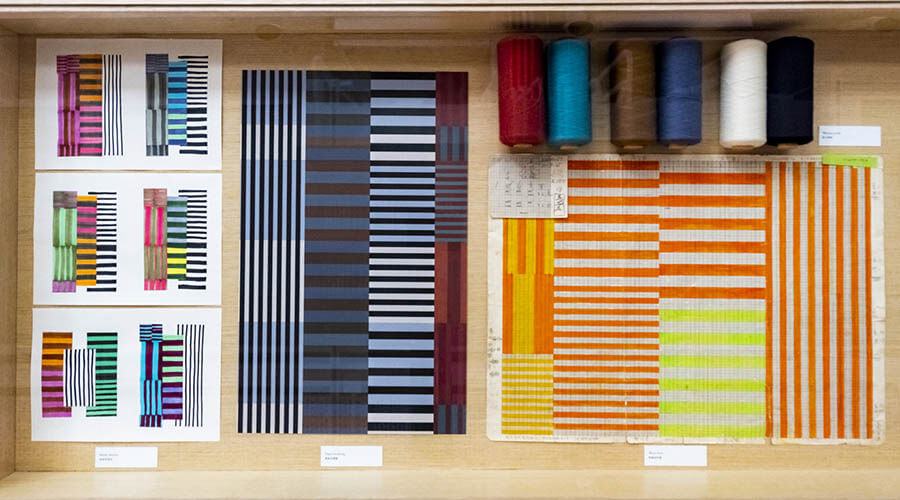 《カラープレート》の制作資料
展示風景：「Sudo Reiko: Making NUNO Textiles」CHAT（Centre for Heritage, Arts and Textile）Hong Kong、2019-2020
©CHAT(Centre for Heritage, Arts and Textile)Hong Kong

《カラープレート》の制作資料
展示風景：「Sudo Reiko: Making NUNO Textiles」CHAT（Centre for Heritage, Arts and Textile）Hong Kong、2019-2020
©CHAT(Centre for Heritage, Arts and Textile)Hong Kong



