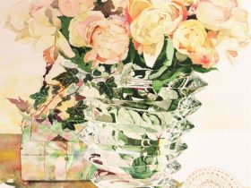 「アプリコットファンデーションとバカラ花瓶」 水彩 52 × 45 cm（イメージサイズ）