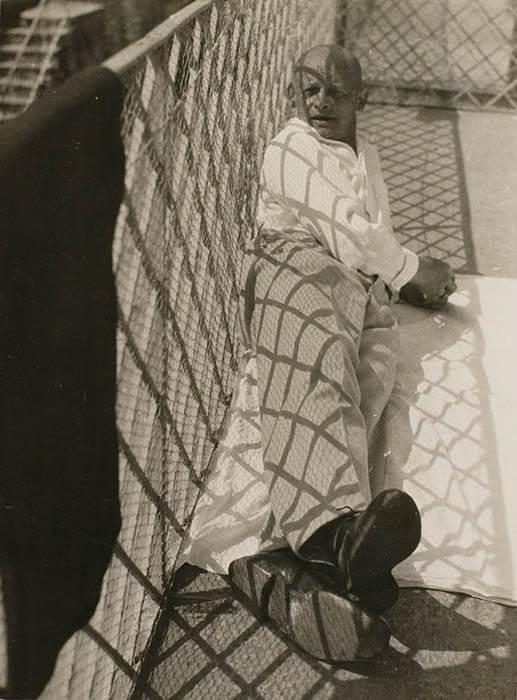 ラースロー・モホイ＝ナジ《アスコナのオスカー・シュレンマー》1926年　東京都写真美術館蔵