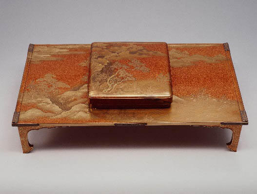 《吉野山蒔絵文台・硯箱》（江戸時代17世紀）

