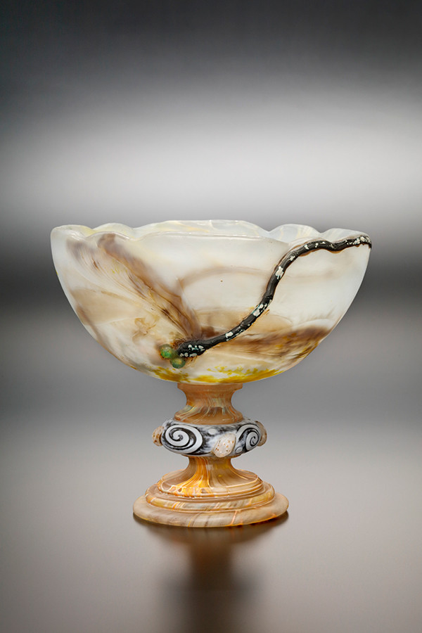 エミール・ガレ　《脚付杯「蜻蛉」》　1903-04年　サントリー美術館