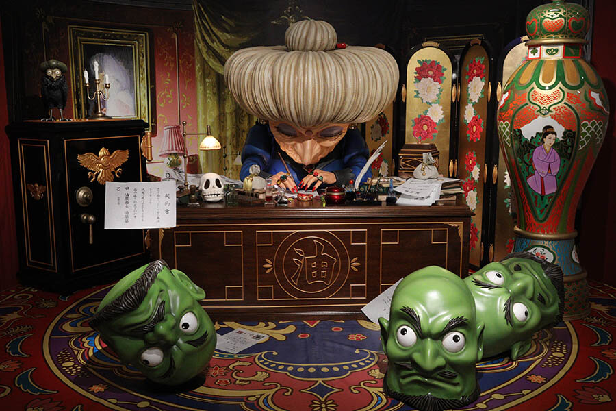 にせの館長室　展覧会特別バージョン
© Studio Ghibli