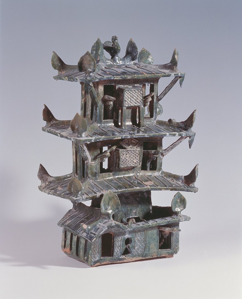 《緑釉楼閣》
華北/後漢時代(1～2世紀)/愛知県陶磁美術館蔵