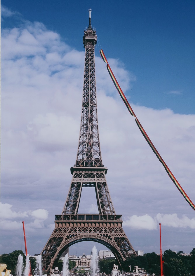 水谷内健次《300メートル レインボー・エッフェルタワー・プロジェクト（エッフェル塔、パリ）（4）》1987年