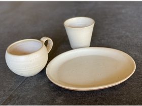 市野雅彦 コーヒーカップ（径9.5×高さ6.5cm） フリーカップ（径8×高さ7.5cm） 皿（縦16.5×横20×高さ2cm）