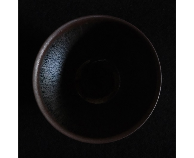 「油滴天目茶盌（穴窯焼成）」H6.5 × Φ12.7cm