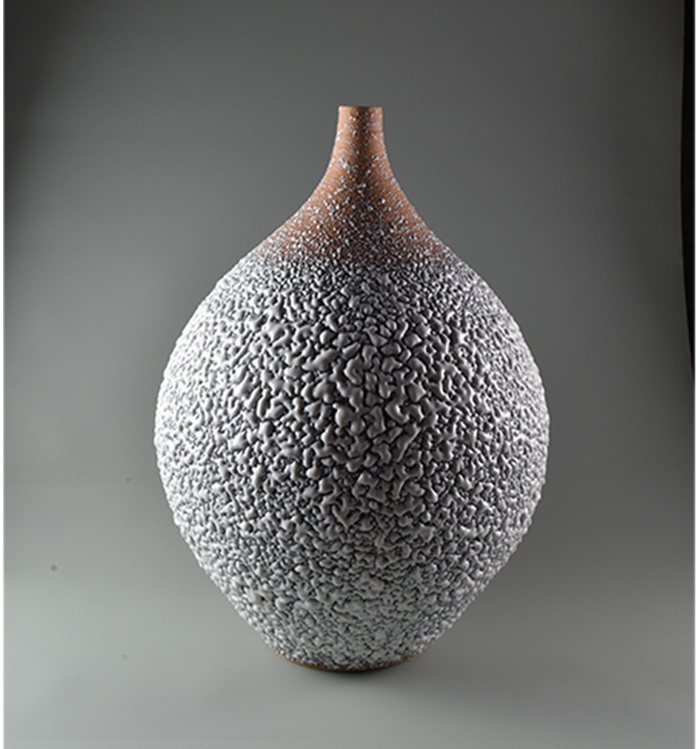「白釉梅花皮花瓶」 径36.0×高49.0cm
